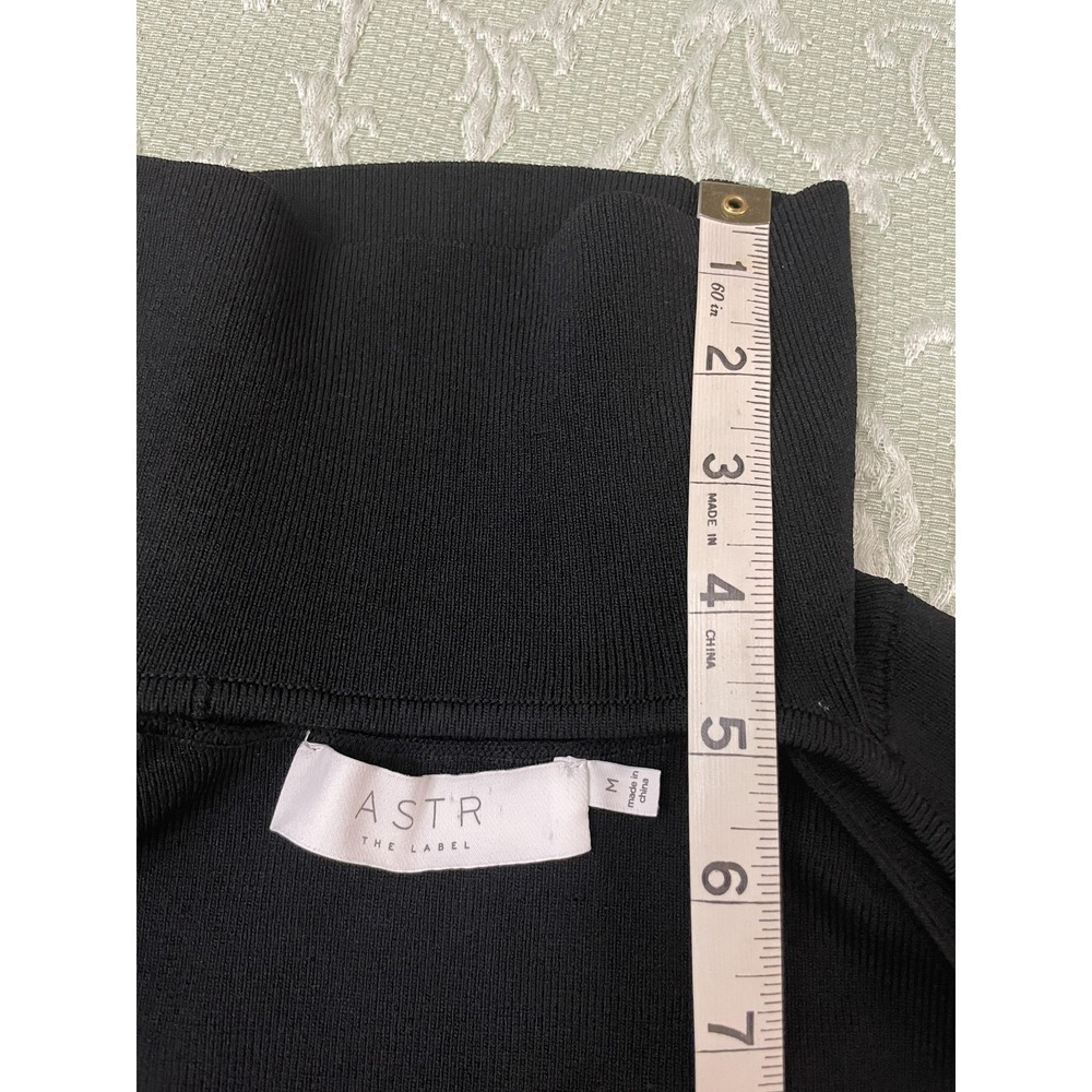 ASTR The Label Sweater Womens Medium Black Cutout Turtleneck Long Sleeve AT17392 - Picture 16 of 16